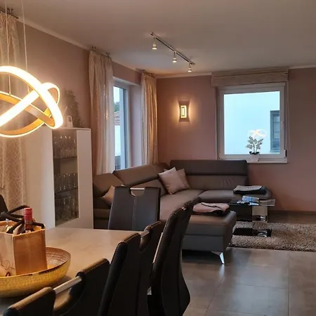 Seevilla Dubai - Luxus Vila *