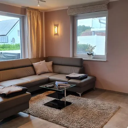 Seevilla Dubai - Luxus Vila *