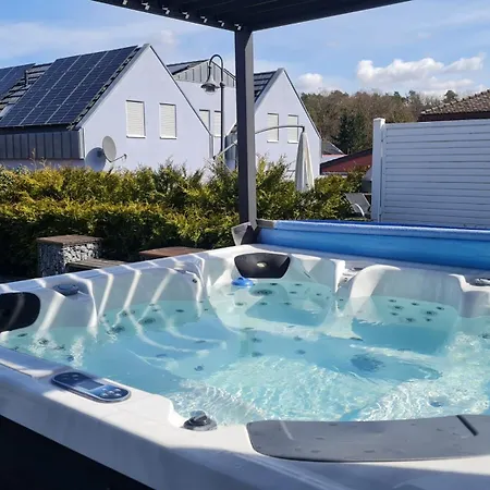 Seevilla Dubai - Luxus Vila *